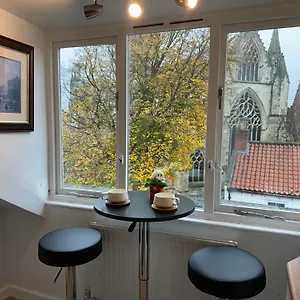 Abbey View Selby